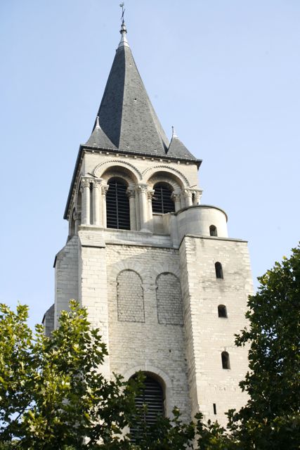 hôtel autour de moi paris 6 | clocher de l'église saint-germain